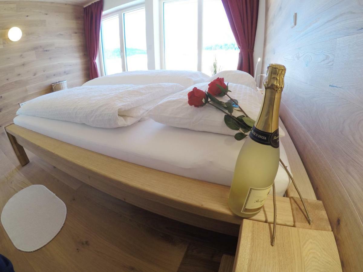 ספיטל אם פיהרן Ferienbungalow Mountain View Wood מראה חיצוני תמונה